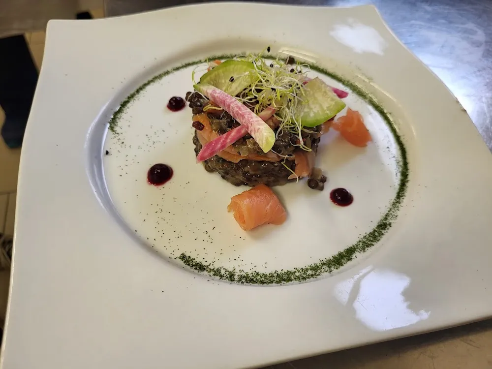 Tartare de Lentilles Au Saumon Fumé